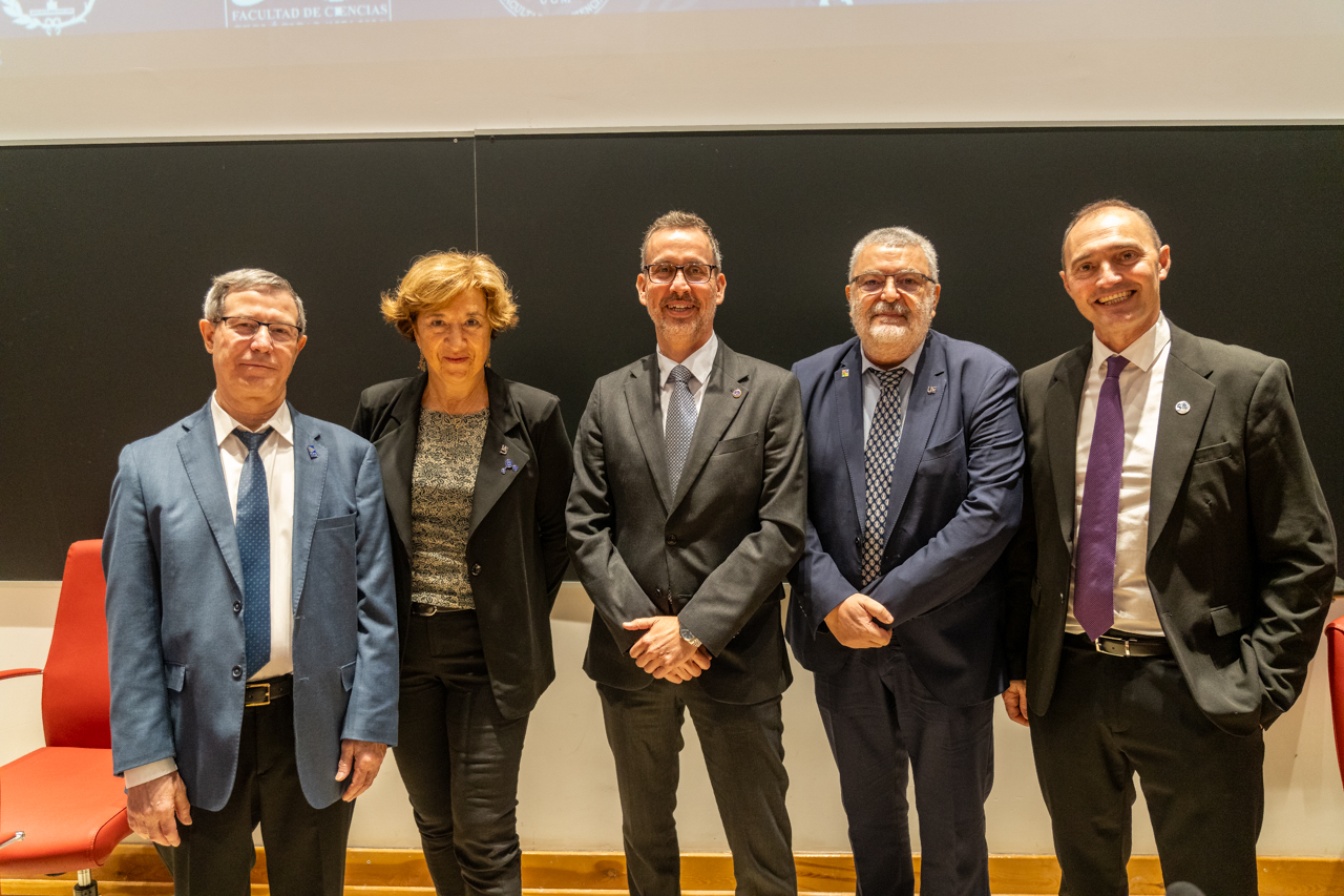 La Complutense celebra los cincuenta años de sus facultades de ciencias