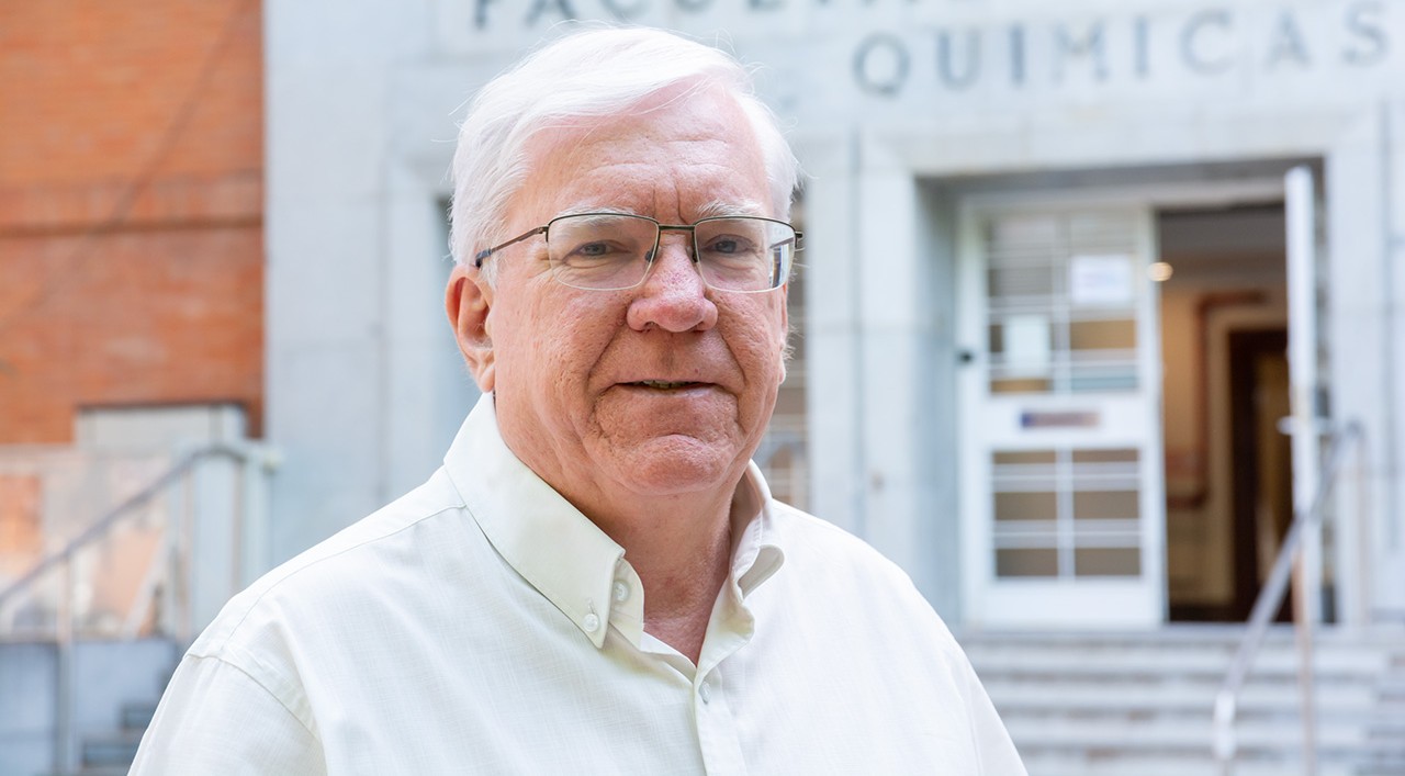 El profesor Carlos Negro, presidente del Consejo Mundial de Ingeniería Química
